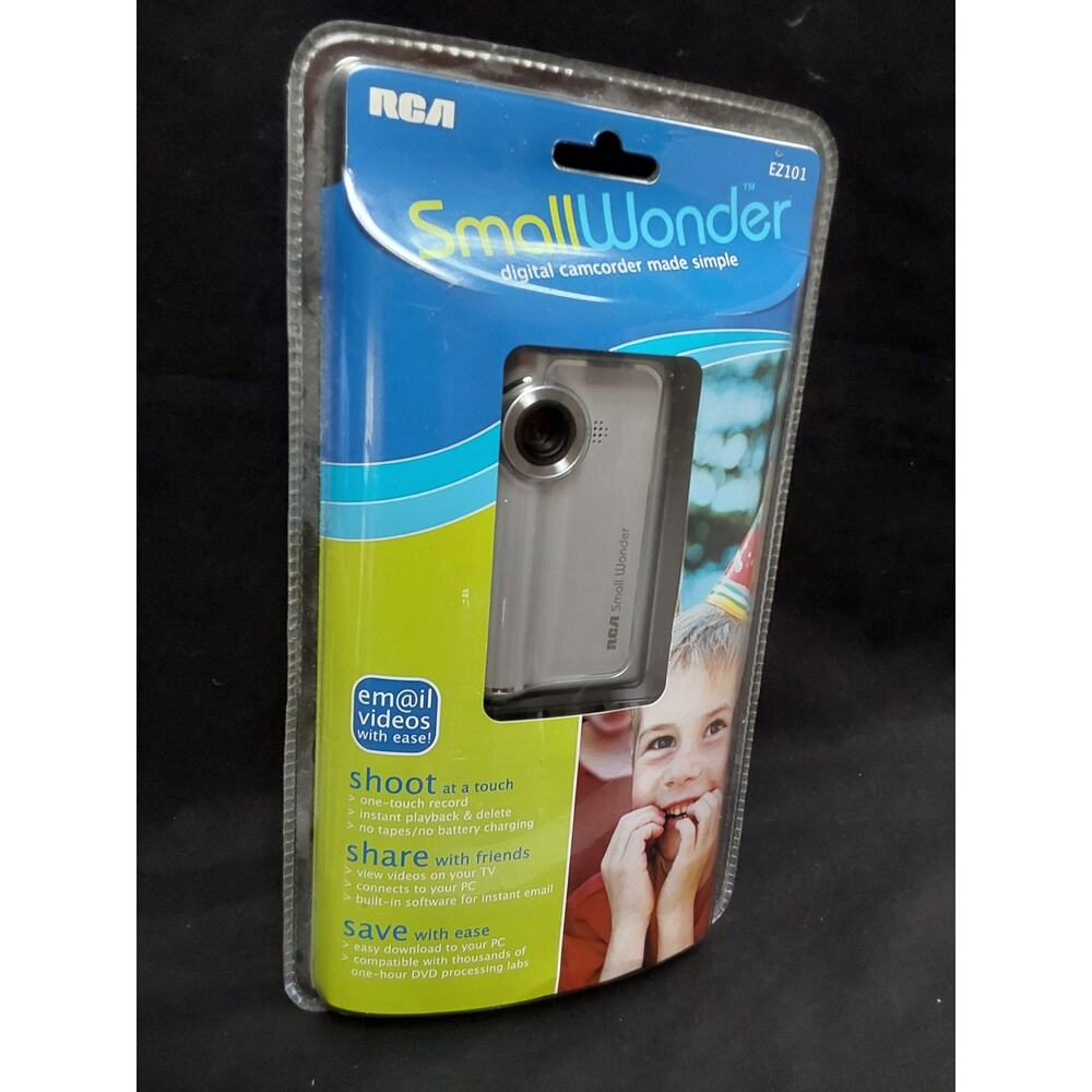 RCA Hard Drive Camcorder Camera with accessories model EZ101 New Sealed